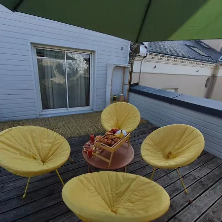 T2 Rooftop Cine Coty